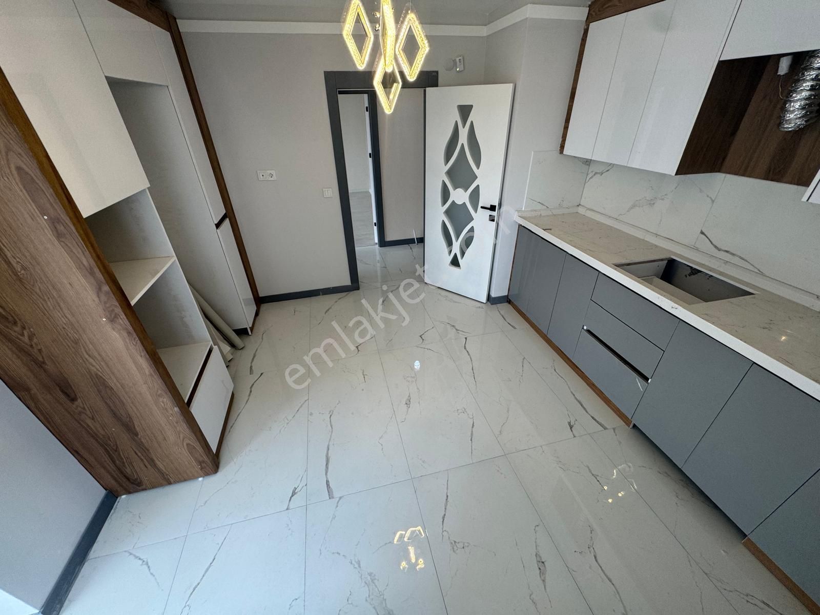 Sincan Yenikentte Satılık 4+1 Geniş Daire Fırsat Kupon - Görsel 6