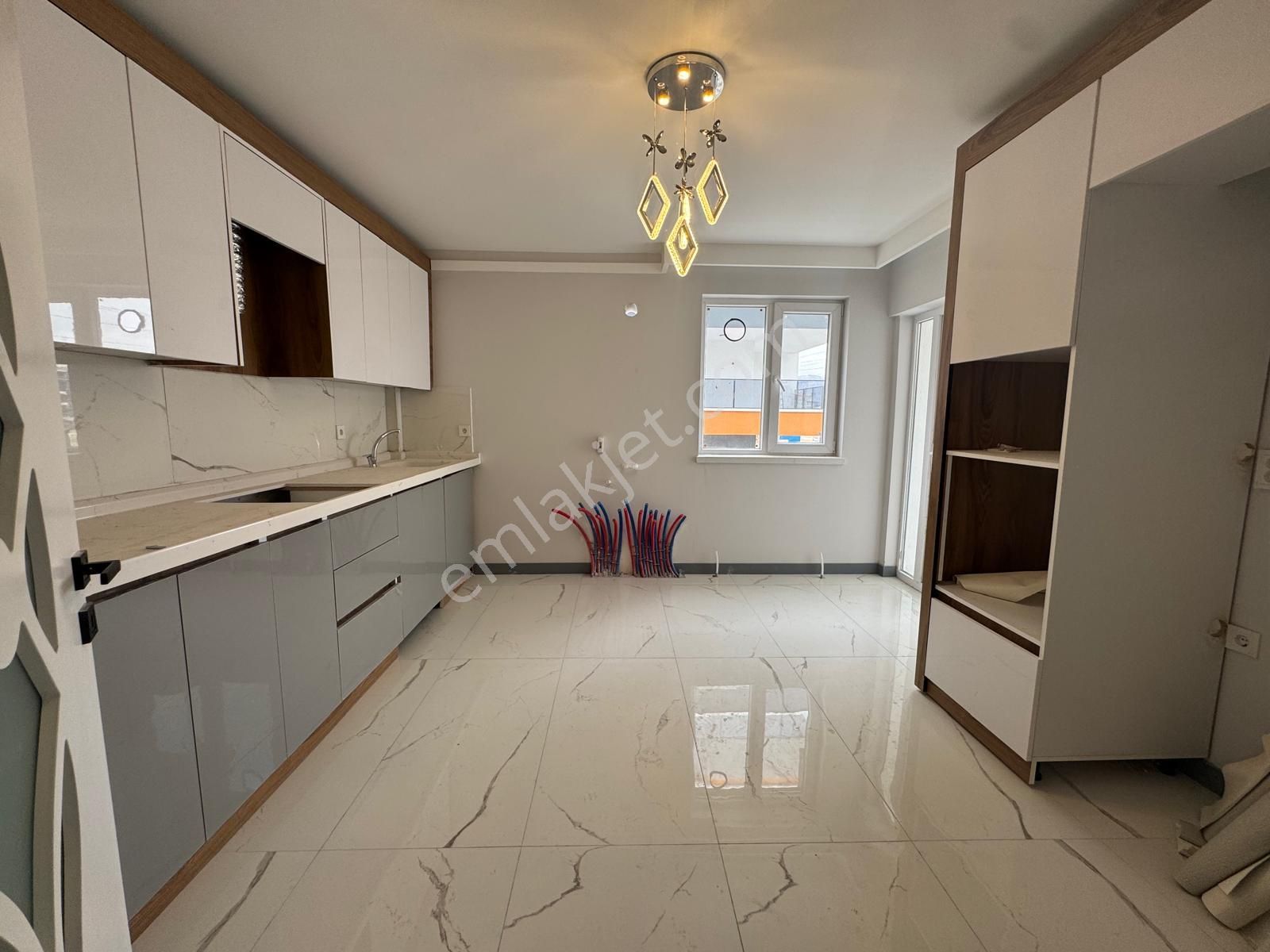 Sincan Yenikentte Satılık 4+1 Geniş Daire Fırsat Kupon - Görsel 7