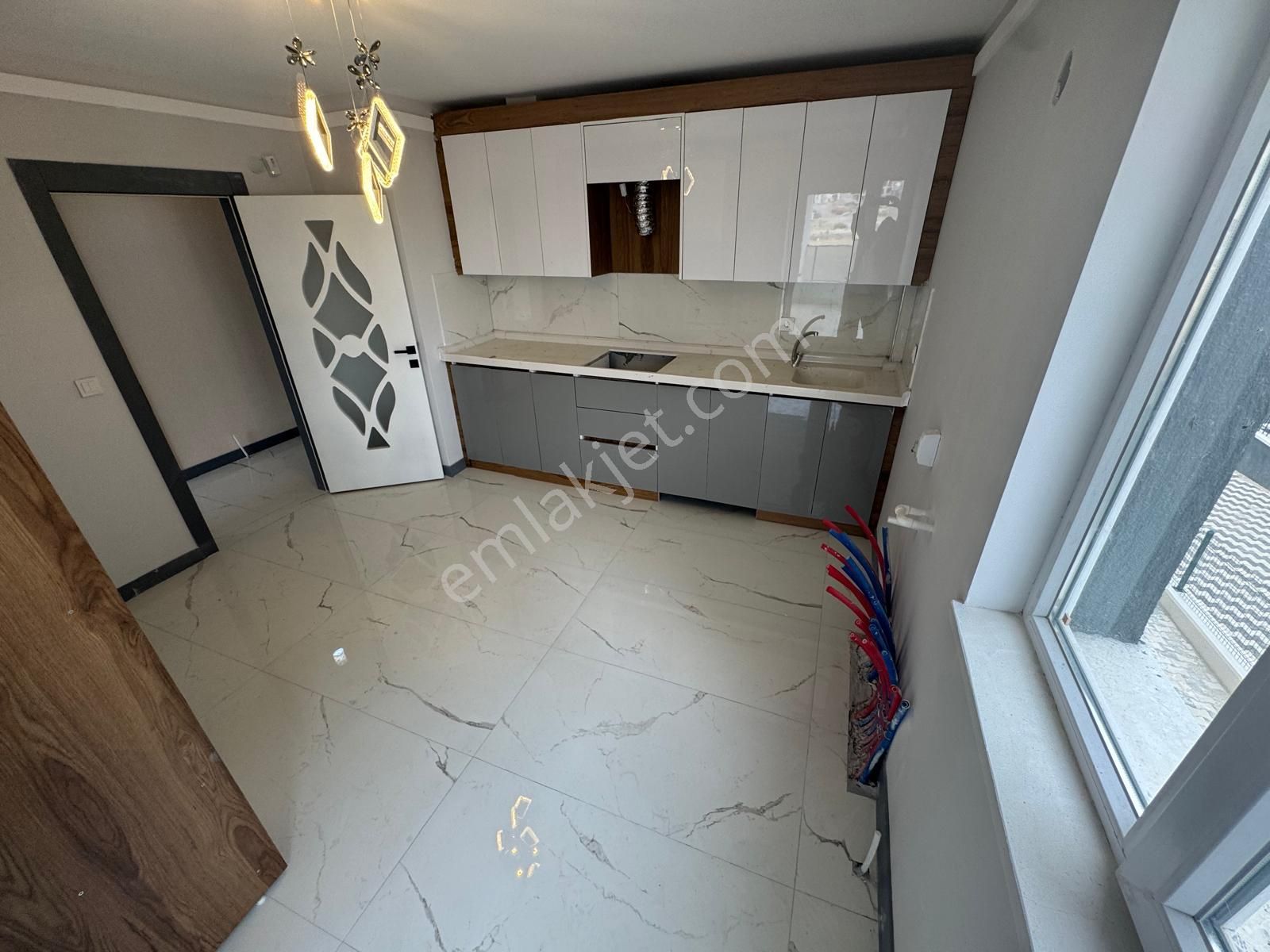 Sincan Yenikentte Satılık 4+1 Geniş Daire Fırsat Kupon - Görsel 2