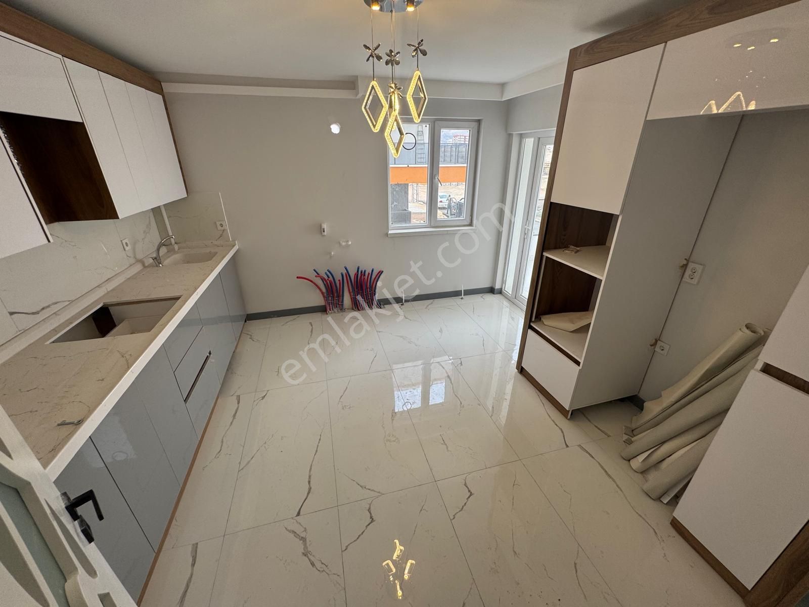 Sincan Yenikentte Satılık 4+1 Geniş Daire Fırsat Kupon - Görsel 9