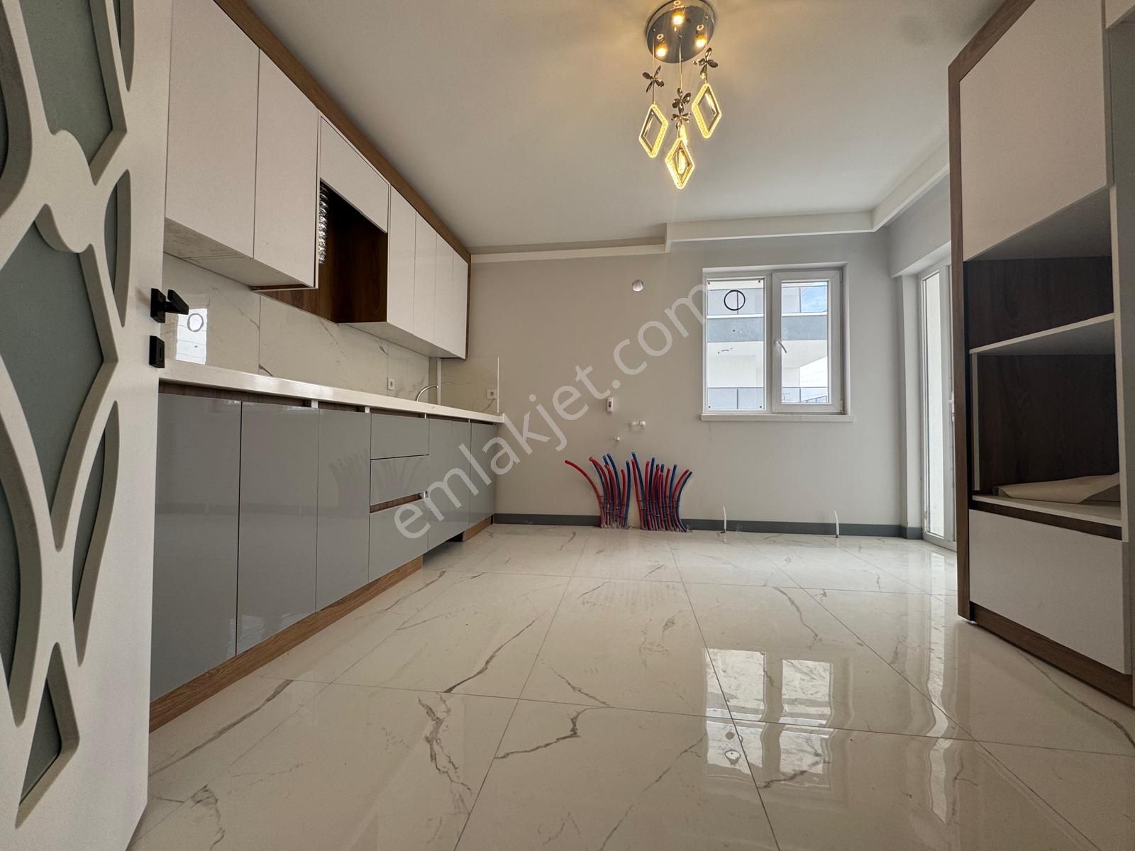 Sincan Yenikentte Satılık 4+1 Geniş Daire Fırsat Kupon - Görsel 11