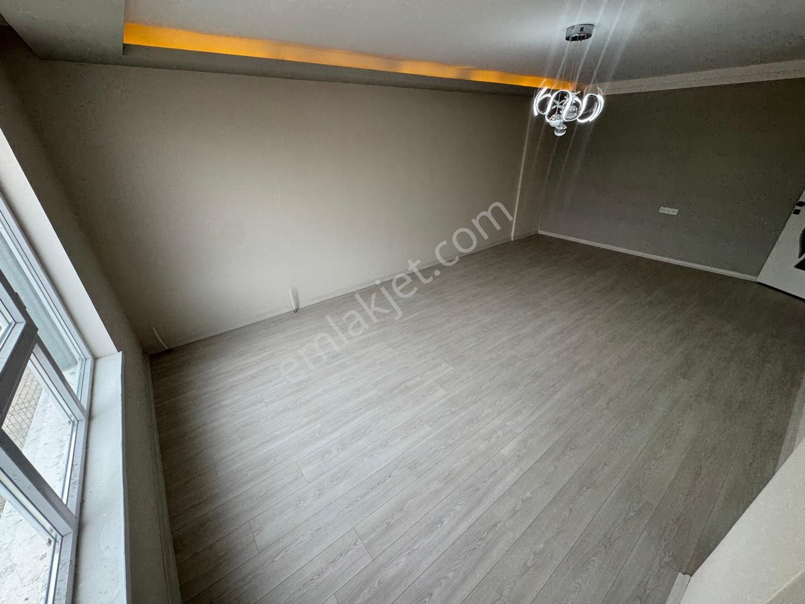 Sincan Yenikentte Satılık 4+1 Geniş Daire Fırsat Kupon - Görsel 18