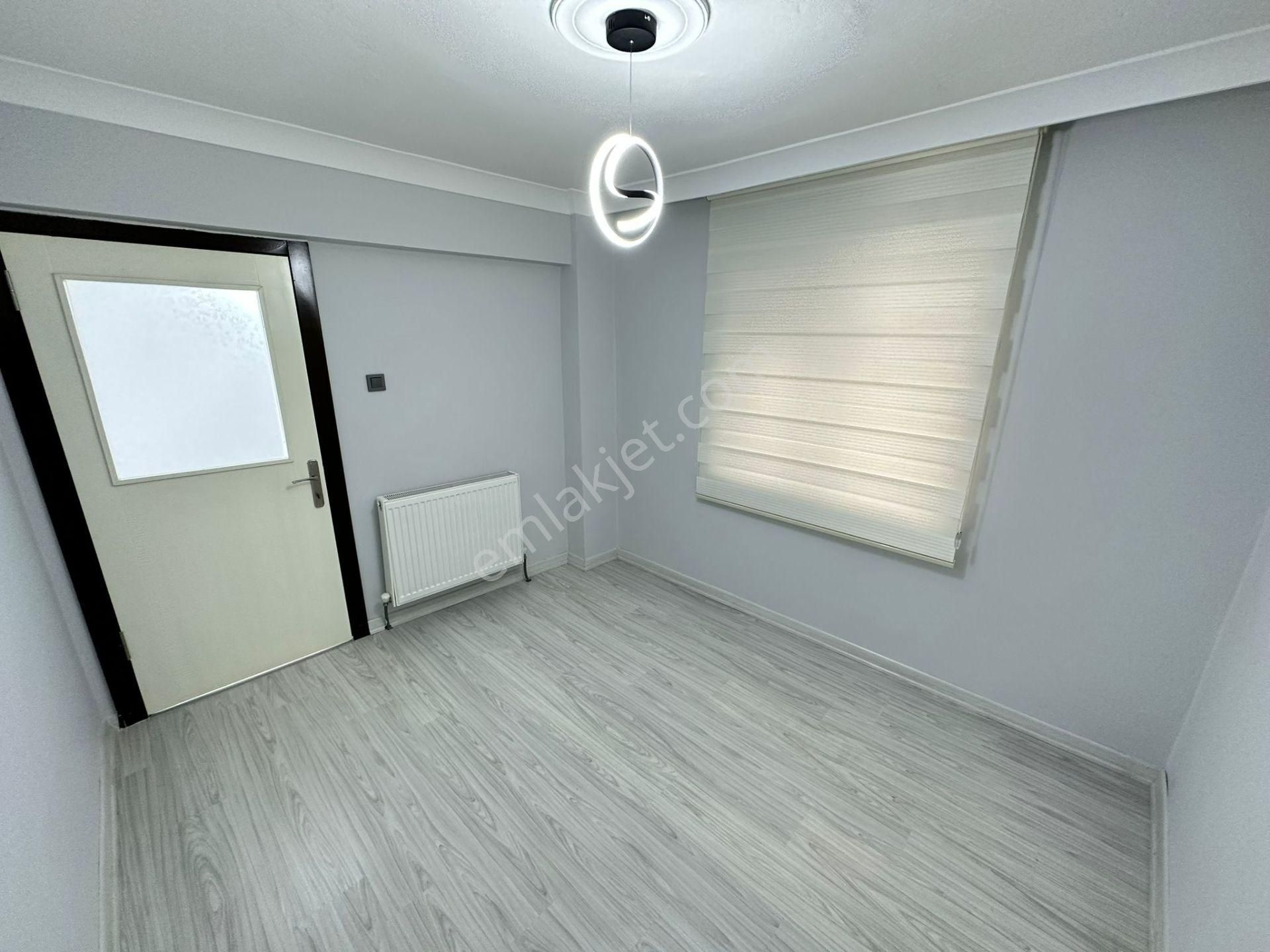 Kariyer'den Etlik Bağcı Caddesi Paraleli 3+1 Lüx Yapılı 18.000tl Kiracılı Kat Konumunda Daire - Görsel 19