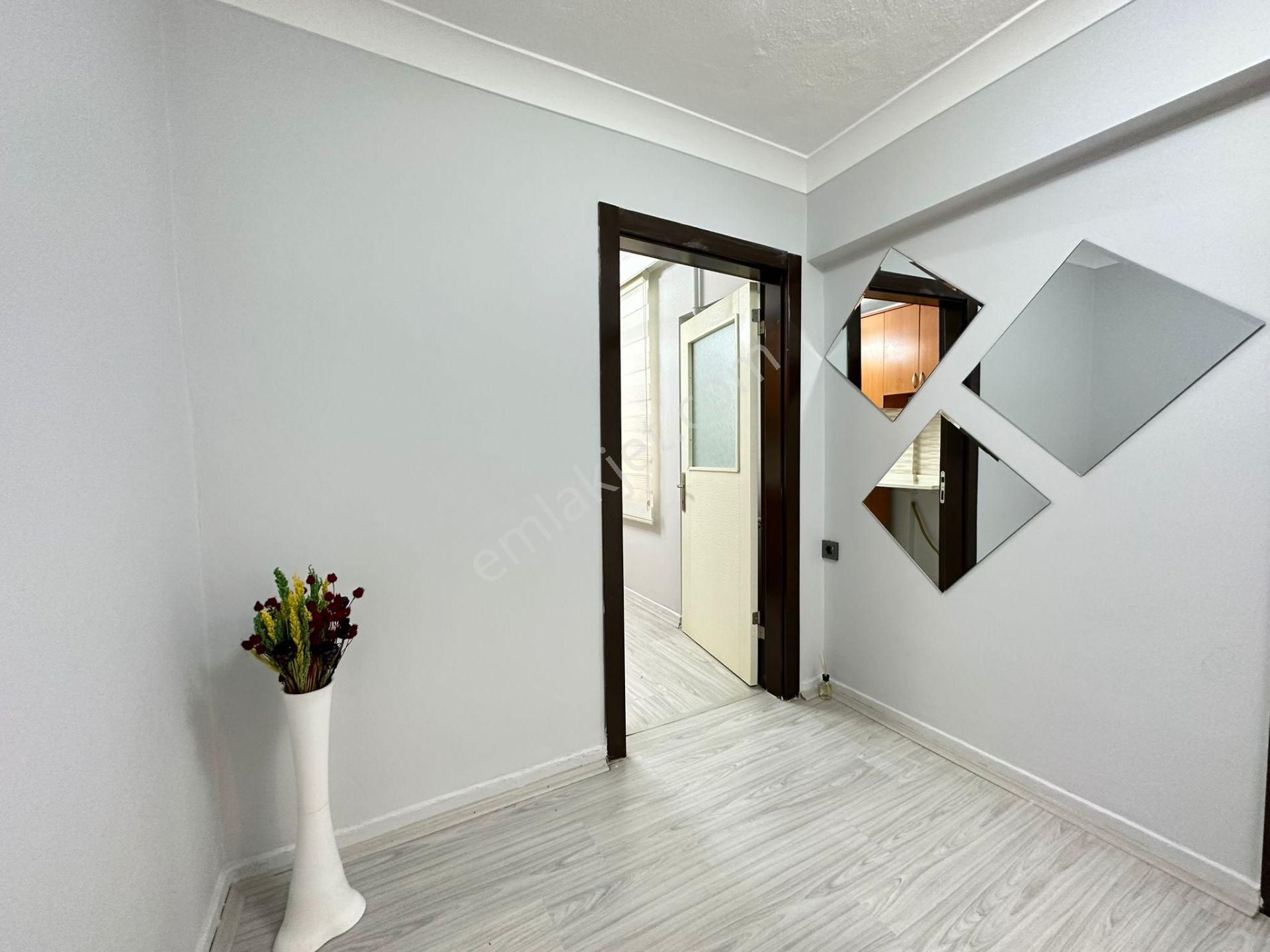 Kariyer'den Etlik Bağcı Caddesi Paraleli 3+1 Lüx Yapılı 18.000tl Kiracılı Kat Konumunda Daire - Görsel 12