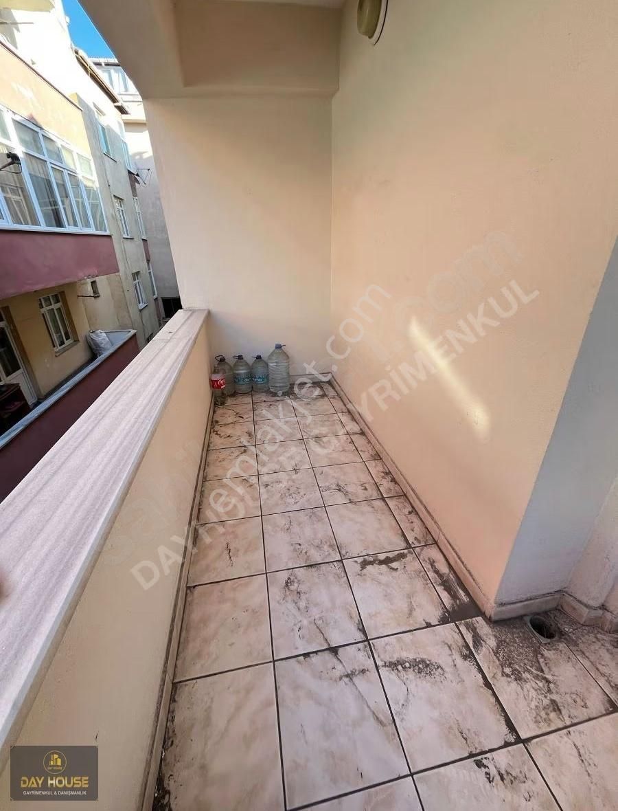 Gazi Merkezi Konumda Masrafsız 2+1 Daire - Görsel 22