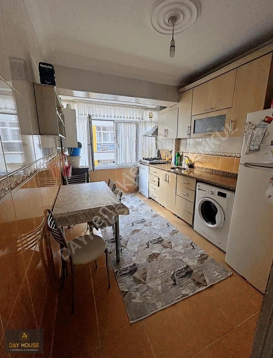 Day House Gayrimenkulden Yunusemre'de Fırsat Ara Kat - Görsel 33