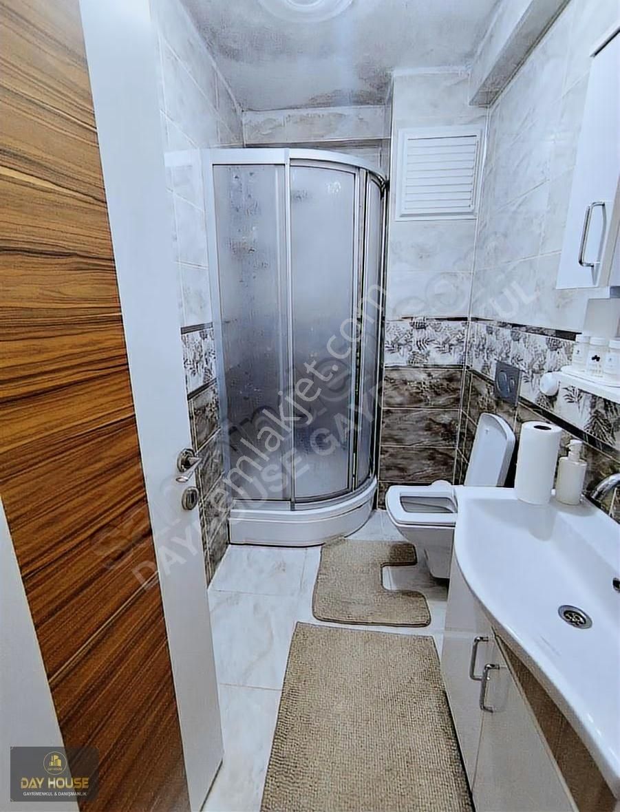 Zübeyde Hanım Mahallesi'nde Satılık Eşyalı Dubleks - Görsel 23