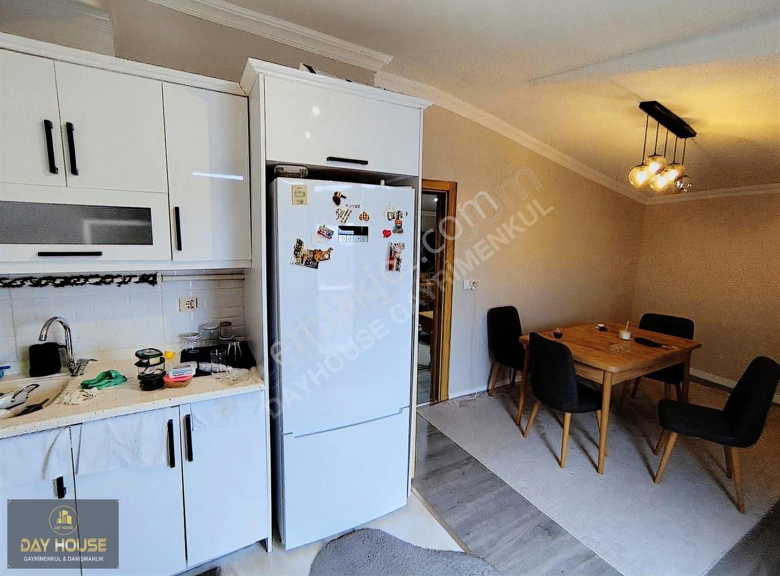 Zübeyde Hanım Mahallesi'nde Satılık Eşyalı Dubleks - Görsel 16