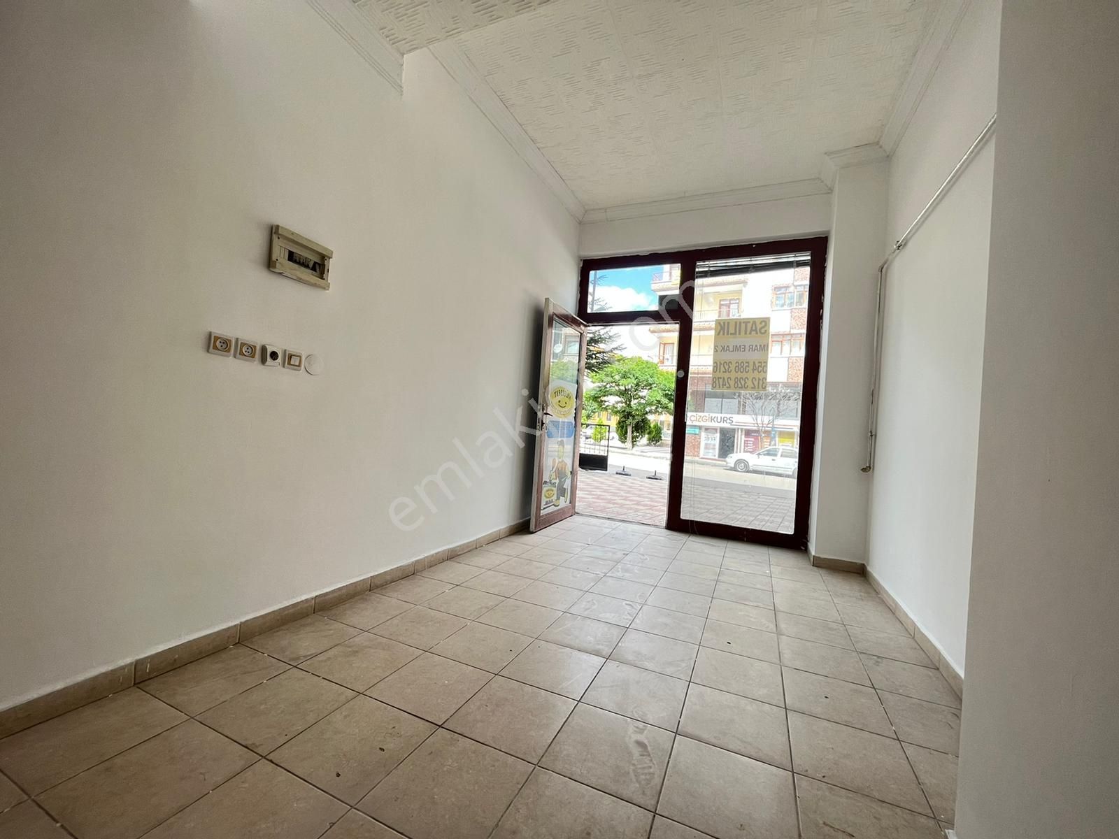 İmar Emlak2'den 36m2 2 Katlı Caddeyi Gören Kiracılı Dükkan - Görsel 6