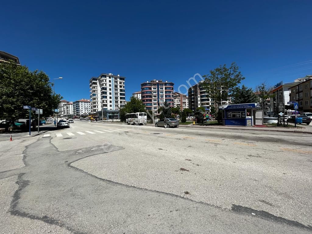 İmar Emlak2'den 36m2 2 Katlı Caddeyi Gören Kiracılı Dükkan - Görsel 2