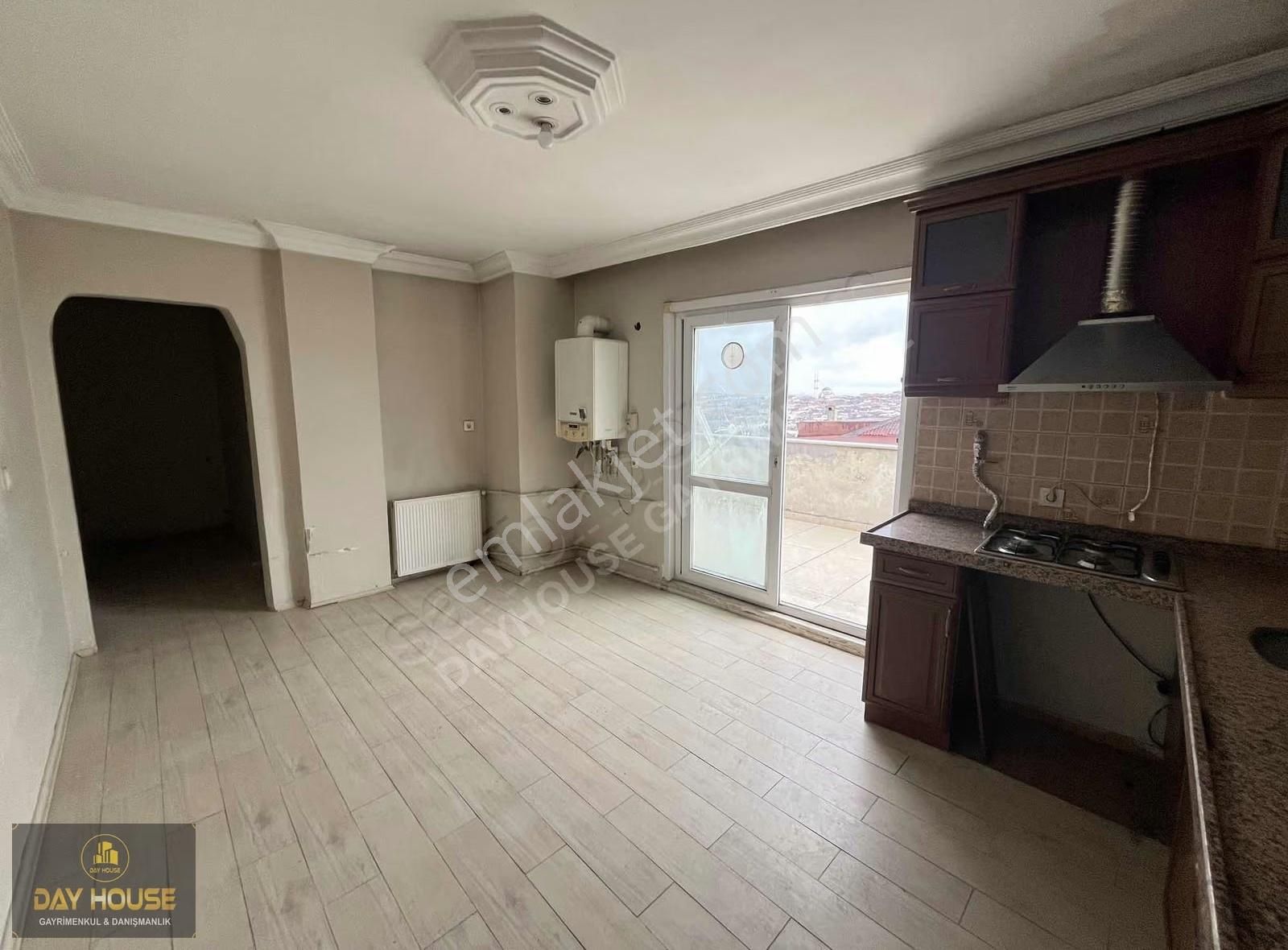 Day House'den Yunusemre Mah'de Satılık 130 3+1 Ferah Çatı Kat - Görsel 21