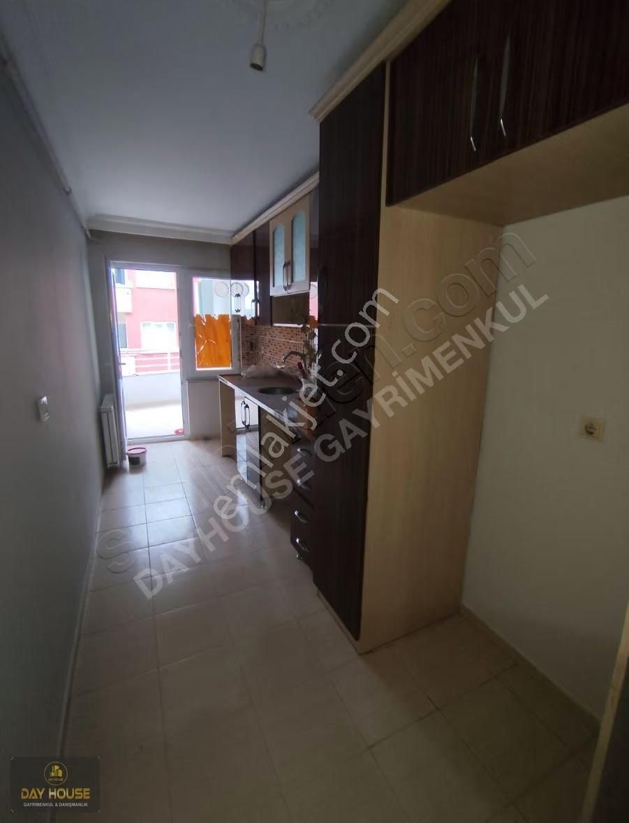 Zübeyde Hanım Mahallesi'nde 110 M2 Ebeveyn Banyolu Ara Kat Daire - Görsel 17