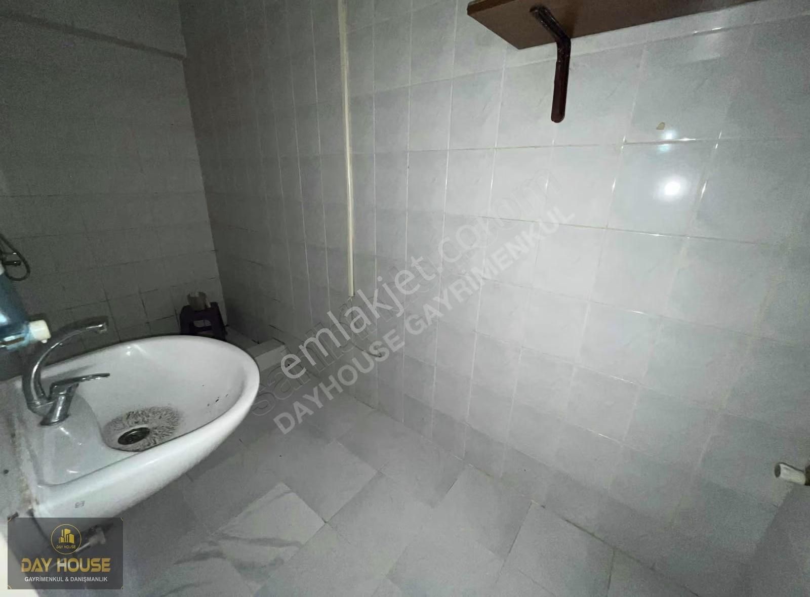 Day House Gayrimenkulden Yunusemre Mah. Kot-1 - Görsel 2