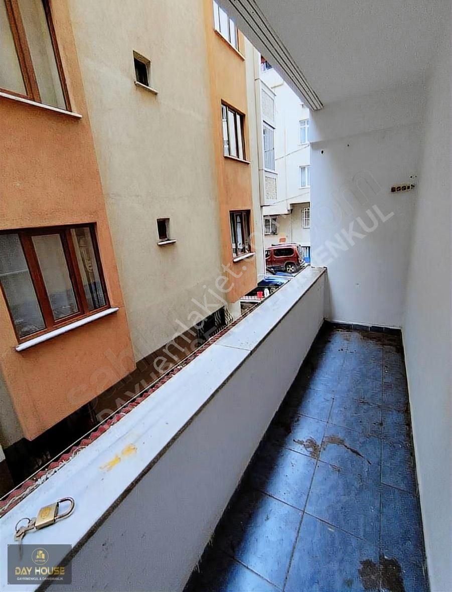 75.yıl Mahallesi'nde İsmetpaşa Caddesi Dibinde 2+1 Yüksek Giriş - Görsel 7