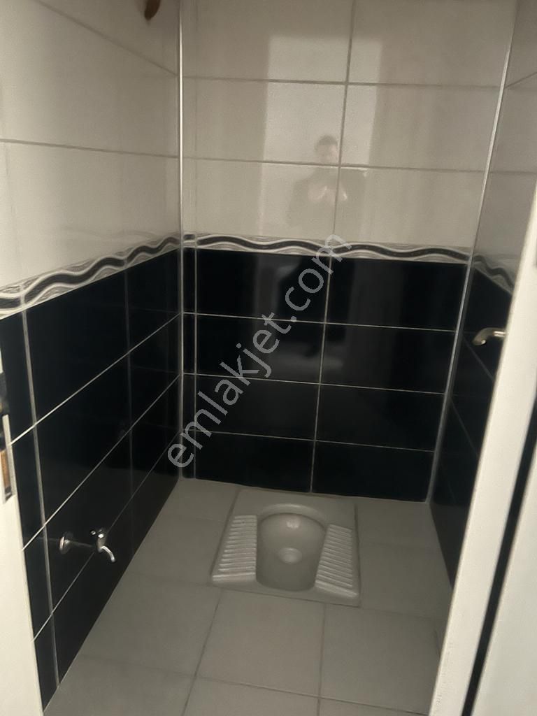 Emir Emlak 2den Kiralık 3+1 Büyük Ferah Daire 140 Metre Kare - Görsel 9