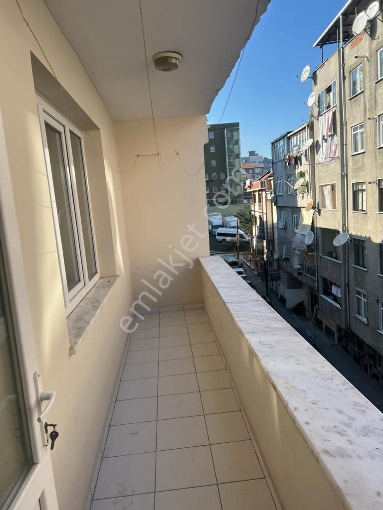 Emir Emlak 2den Kiralık 3+1 Büyük Ferah Daire 140 Metre Kare - Görsel 4