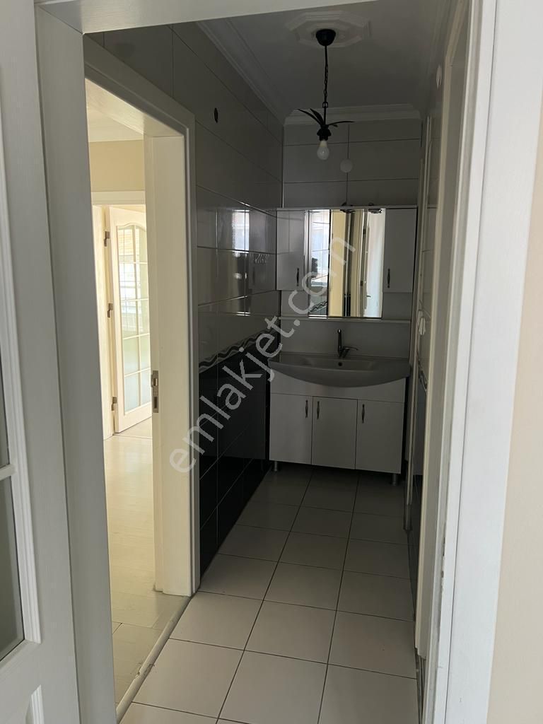 Emir Emlak 2den Kiralık 3+1 Büyük Ferah Daire 140 Metre Kare - Görsel 8