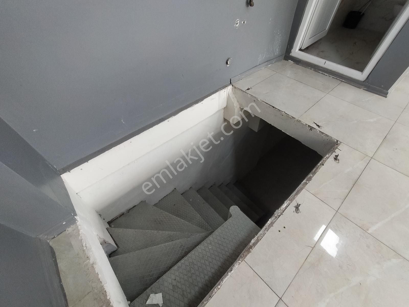 Çınara Yakın Mevkide Kiralık Dükkan İşyeri - Görsel 2