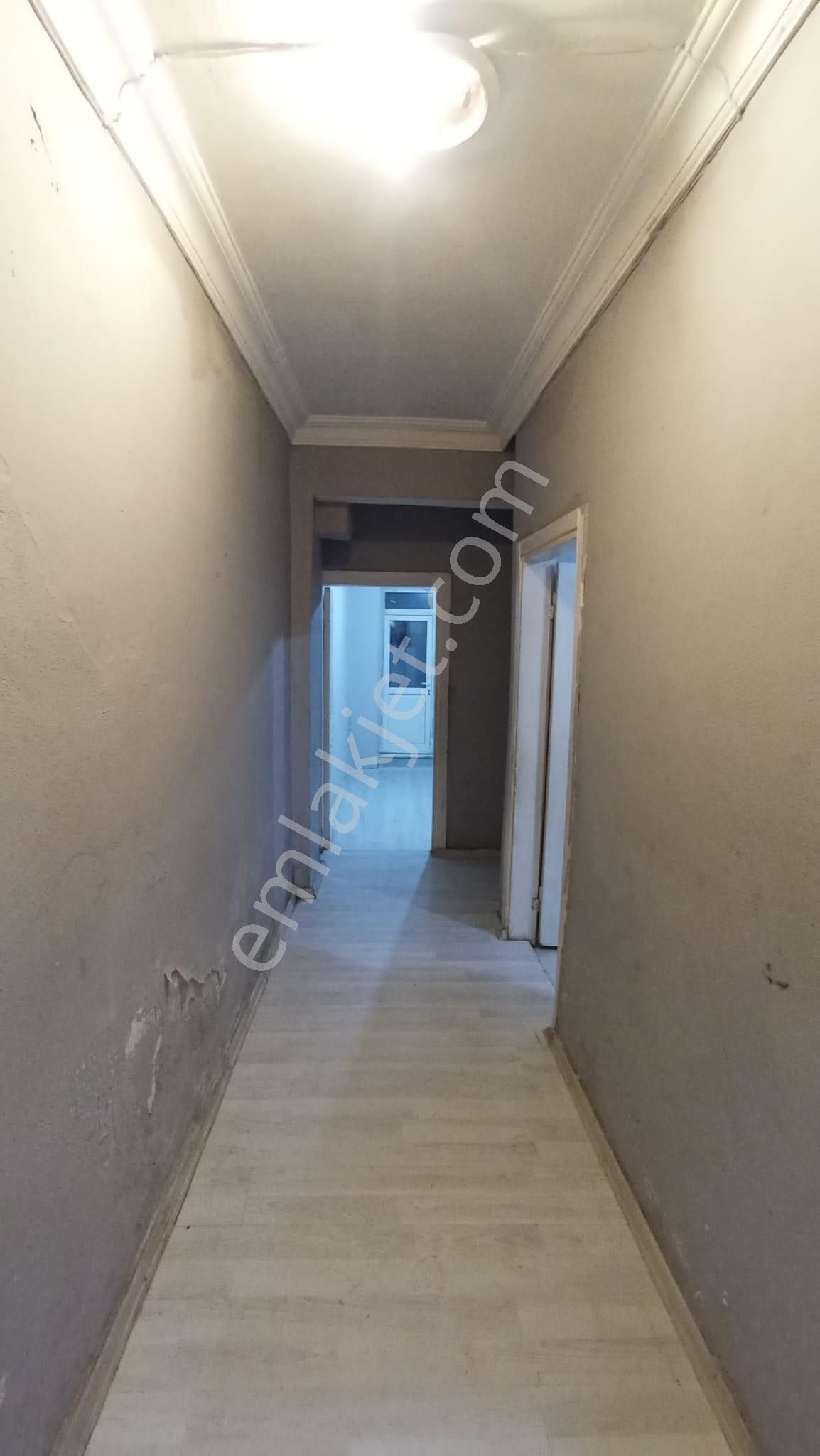 Emir Emlak 2den Kiralık 1+1 Yabancıya Bekara Uygundur - Görsel 3