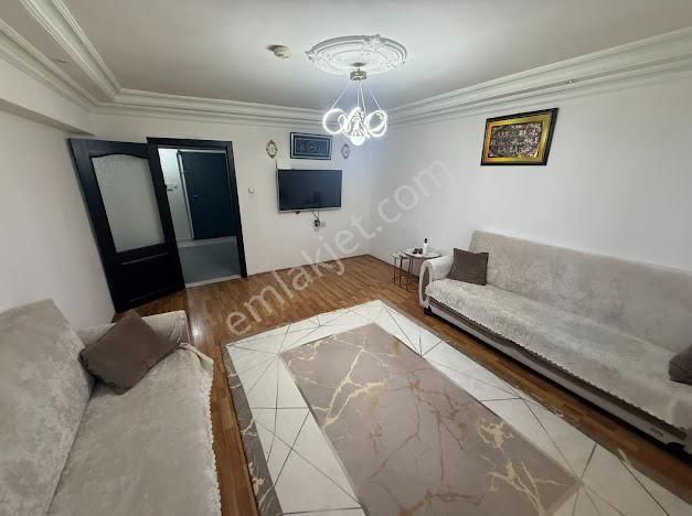 Şahintepe'de Hocalı Cad. Dibinde 2+1 Kot 1'de Satılık Daire !!! - Görsel 5