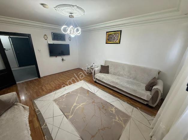 Şahintepe'de Hocalı Cad. Dibinde 2+1 Kot 1'de Satılık Daire !!! - Görsel 6