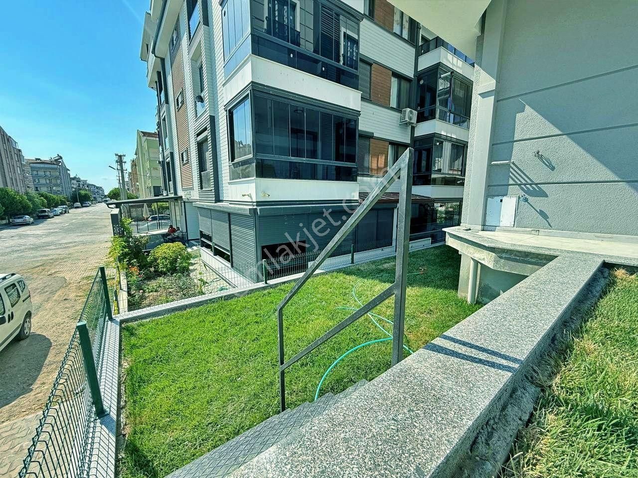 Uytundan Akçayda Bahçe Kullanımlı Satılık Lüks 2+1 Daire - Görsel 14