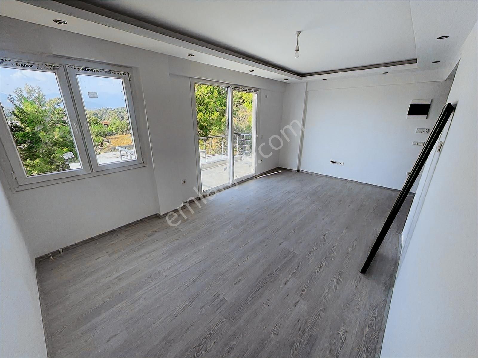 Seydikemer Gerişburnunda Havuzlu Site İçinde 2+1 Çatı Dubleks - Görsel 11