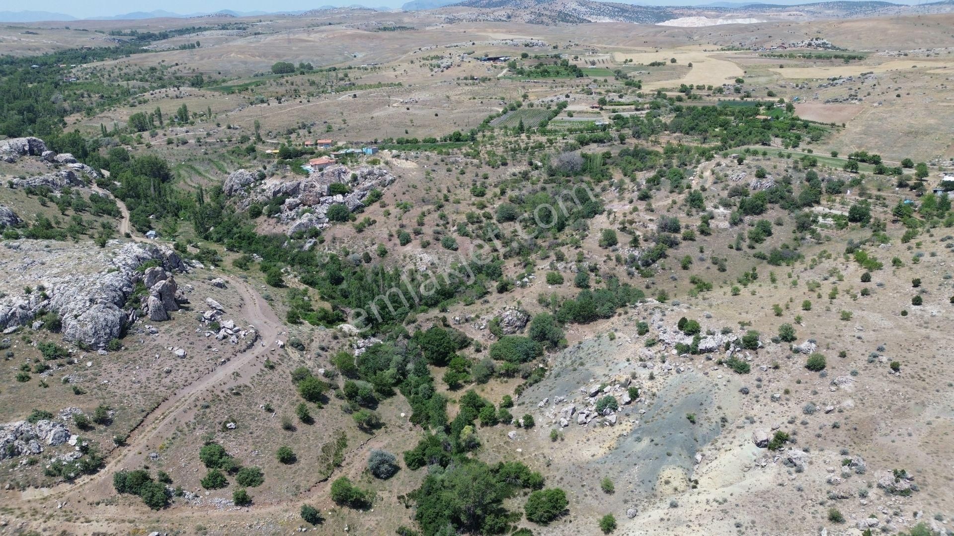 Konya / Meram / Karadiğin Mahallesinde 600 M² Müstakil Tapulu Bağ - Görsel 3