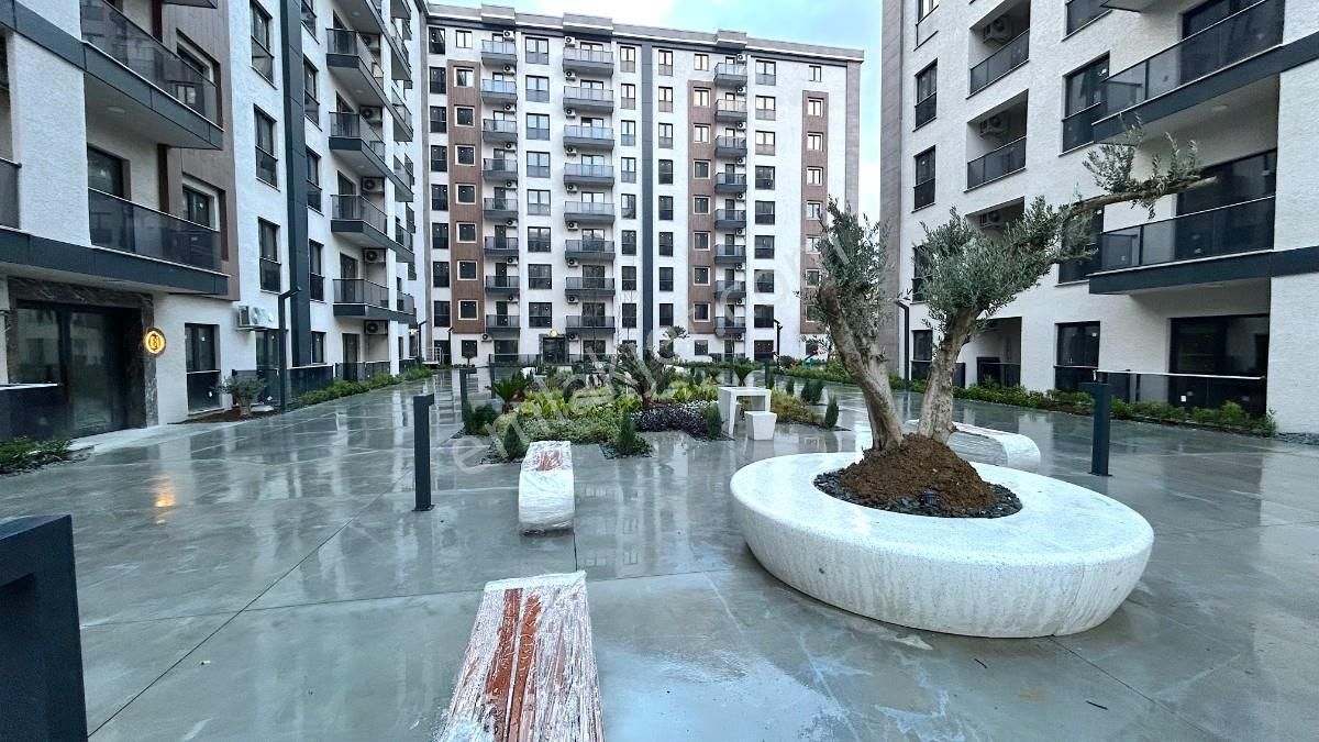 Sefaköy Sega Lıfe’ta 2+1 Peyzaj Manzaralı, Oturuma Hazır Satılık - Görsel 23