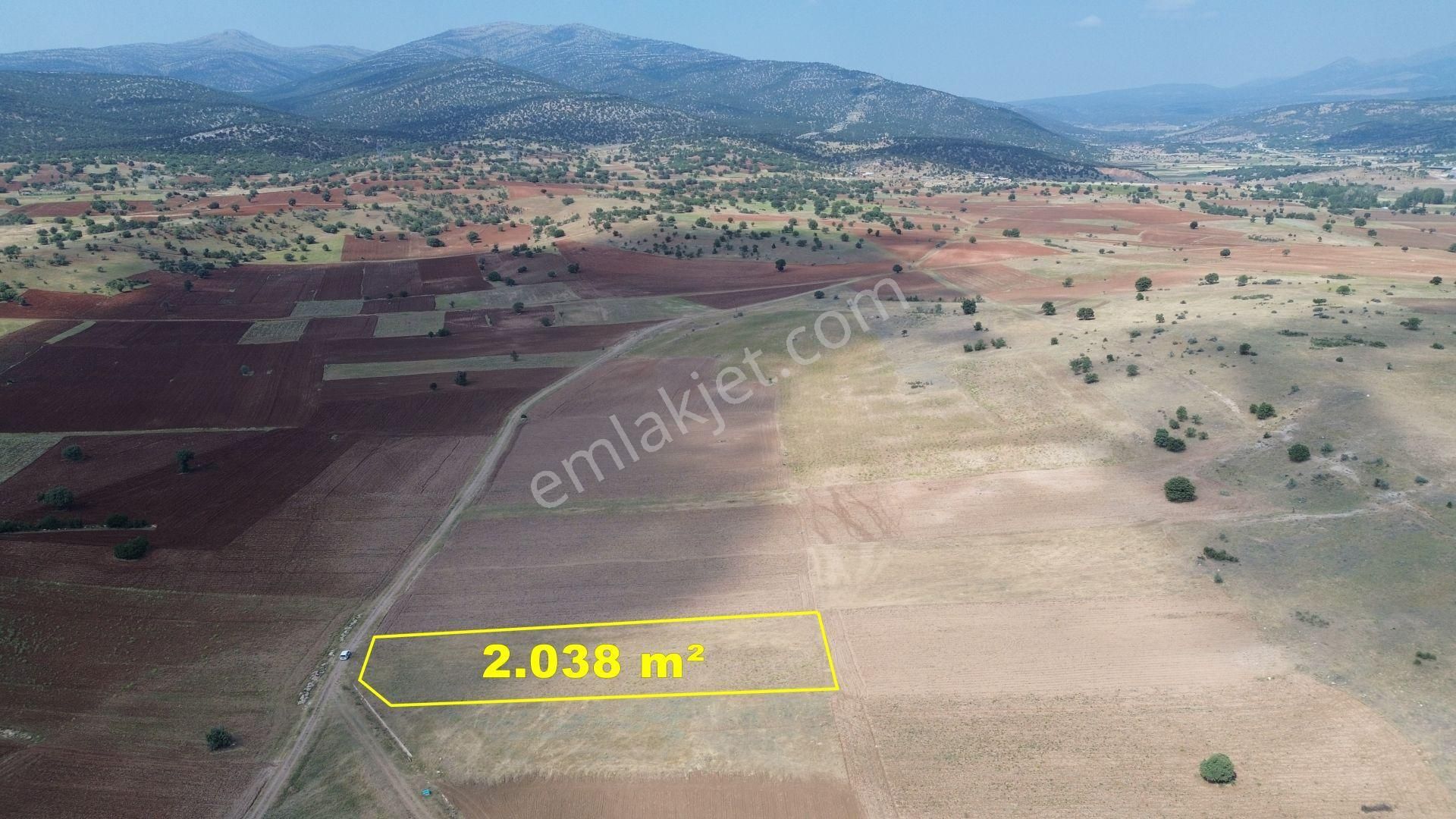 Konya / Akören / Tülce Mahallesinde 2.038 M² Müstakil Tapulu Tarla - Görsel 9