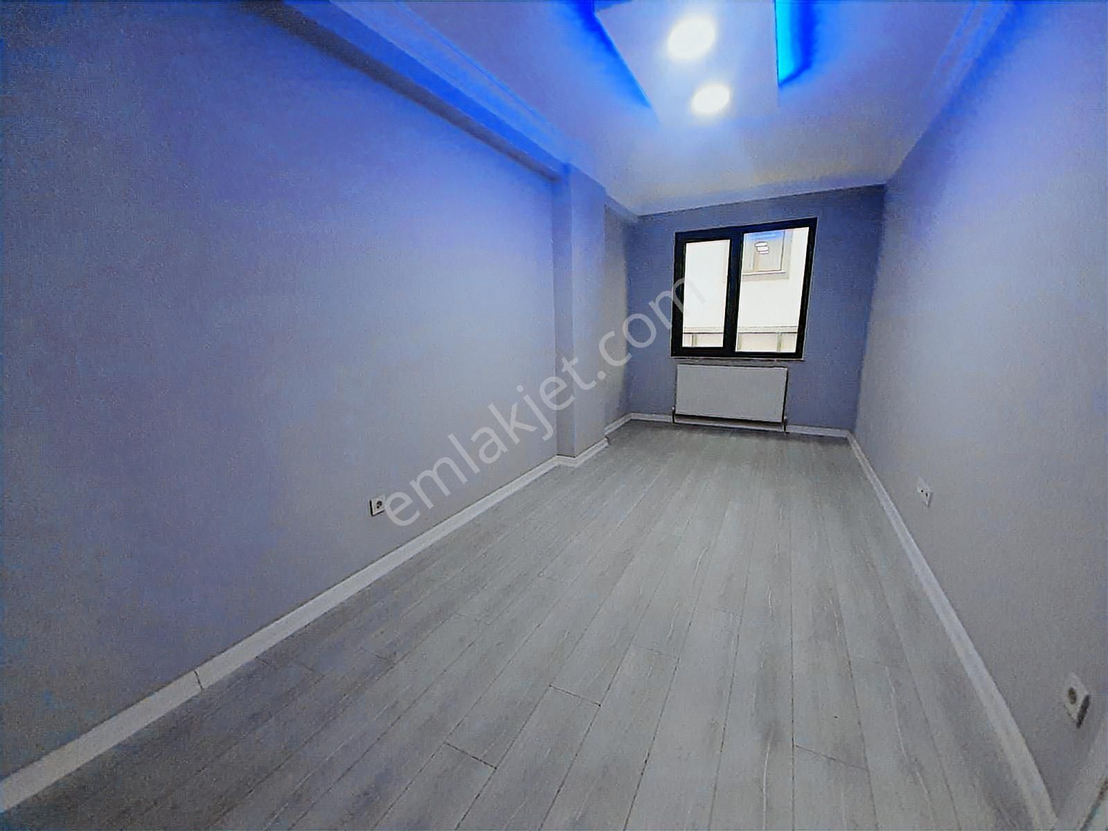 Samandıra Cadde Üzeri Sıfır Çift Balkon Otoparklı İskanlı 2+1 - Görsel 23