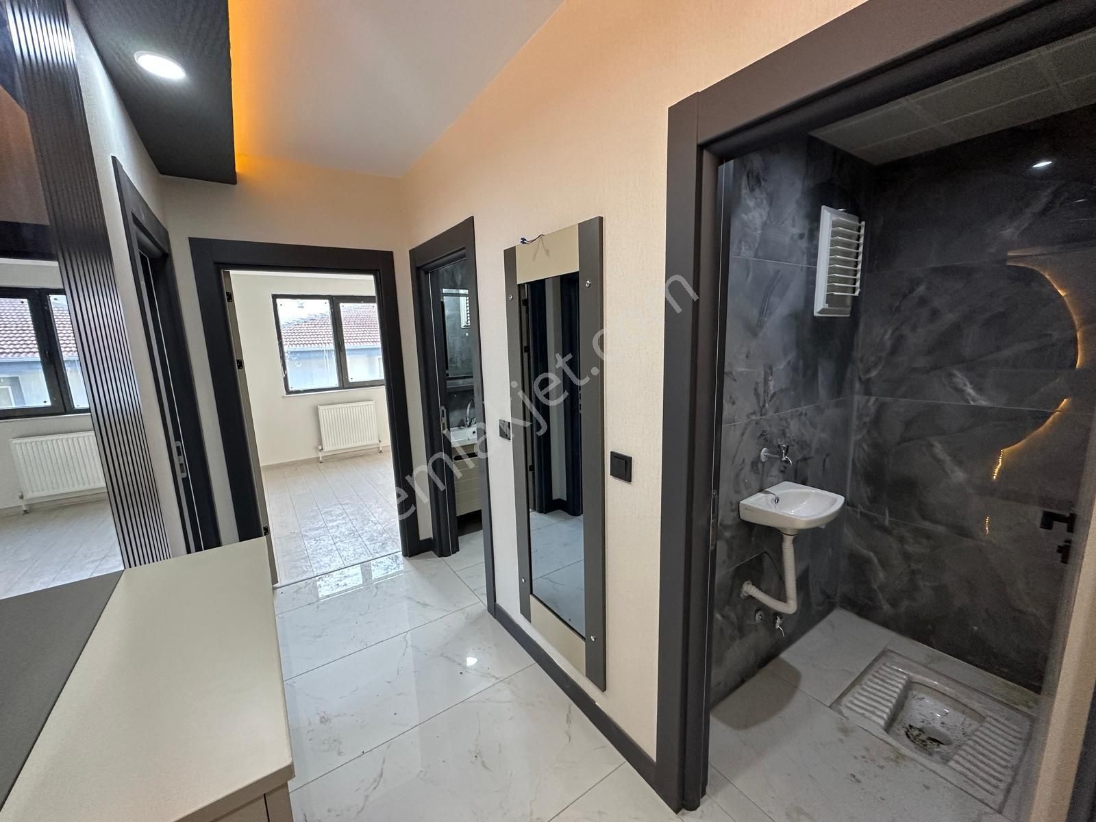 Sincan Yenikentte Satılık 3+1 Sıfır Daire Y.giriş Uygun Fiyat Fırsat Daire - Görsel 13