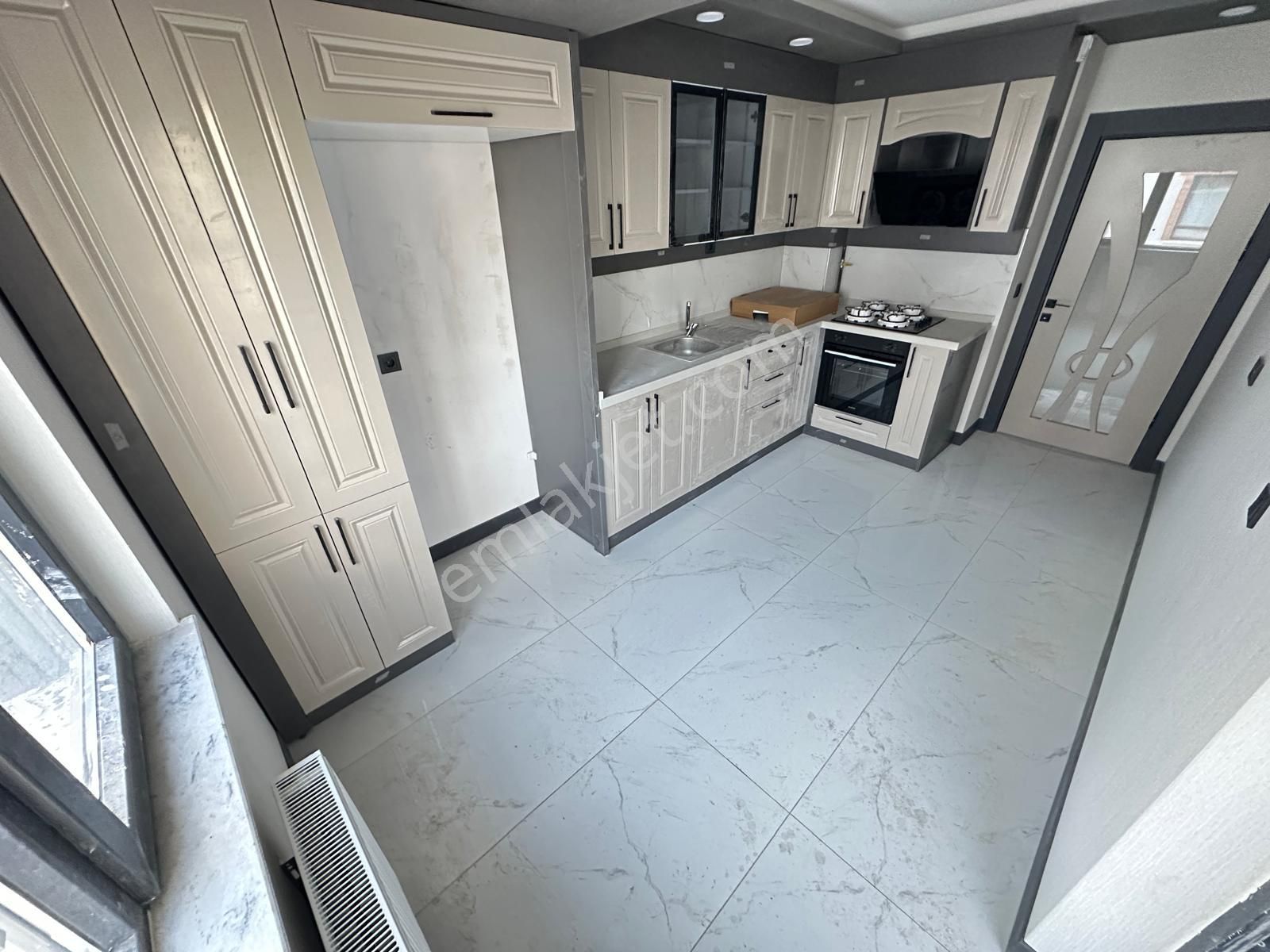 Sincan Yenikentte Satılık 3+1 Sıfır Daire Y.giriş Uygun Fiyat Fırsat Daire - Görsel 2