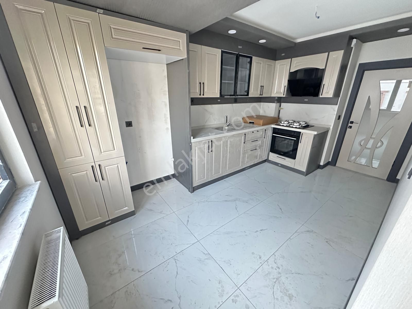 Sincan Yenikentte Satılık 3+1 Sıfır Daire Y.giriş Uygun Fiyat Fırsat Daire