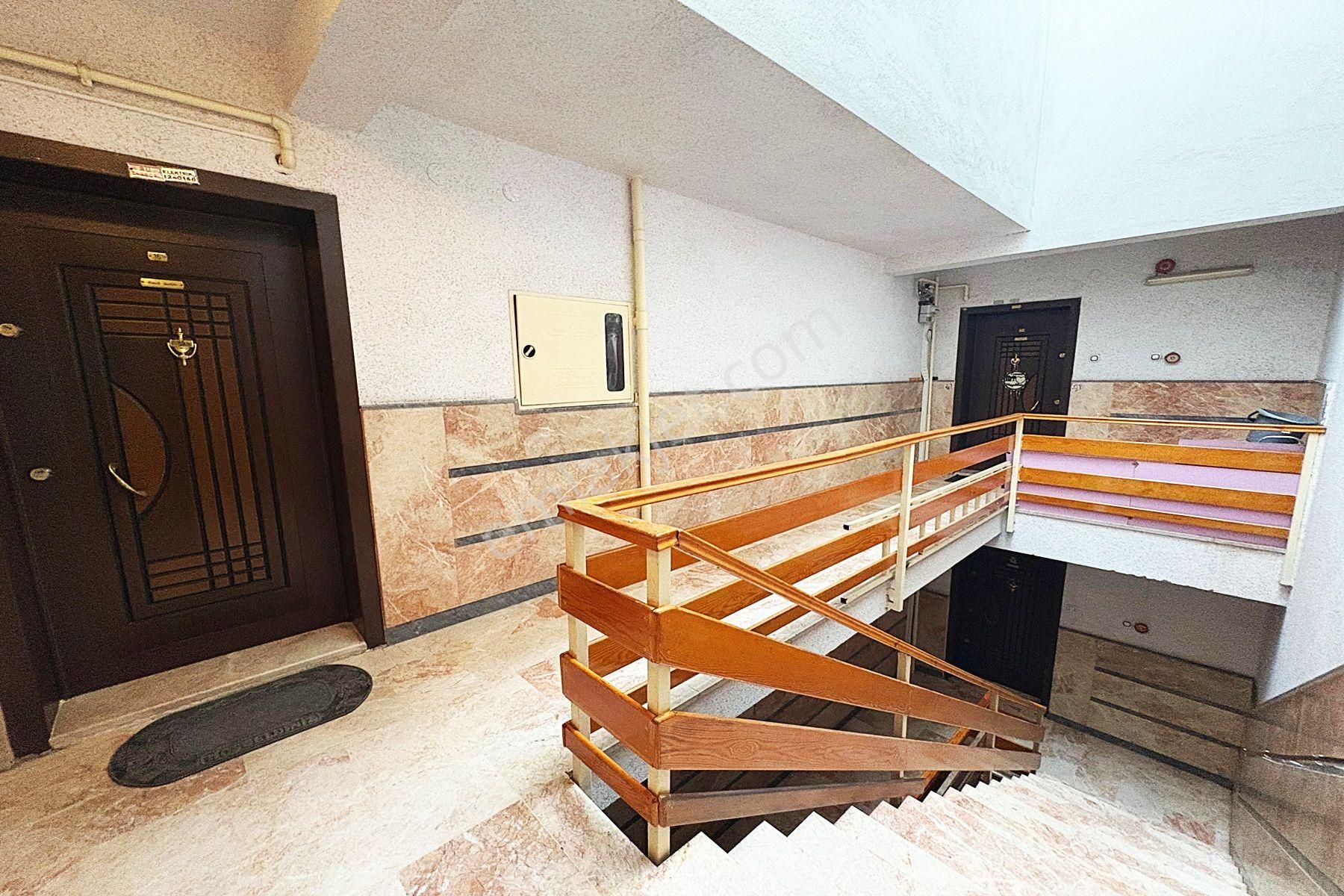 Etlik'te 4+1 Full Ankara Manzaralı 3. Kat Dubleks Kiralık Daire - Görsel 33