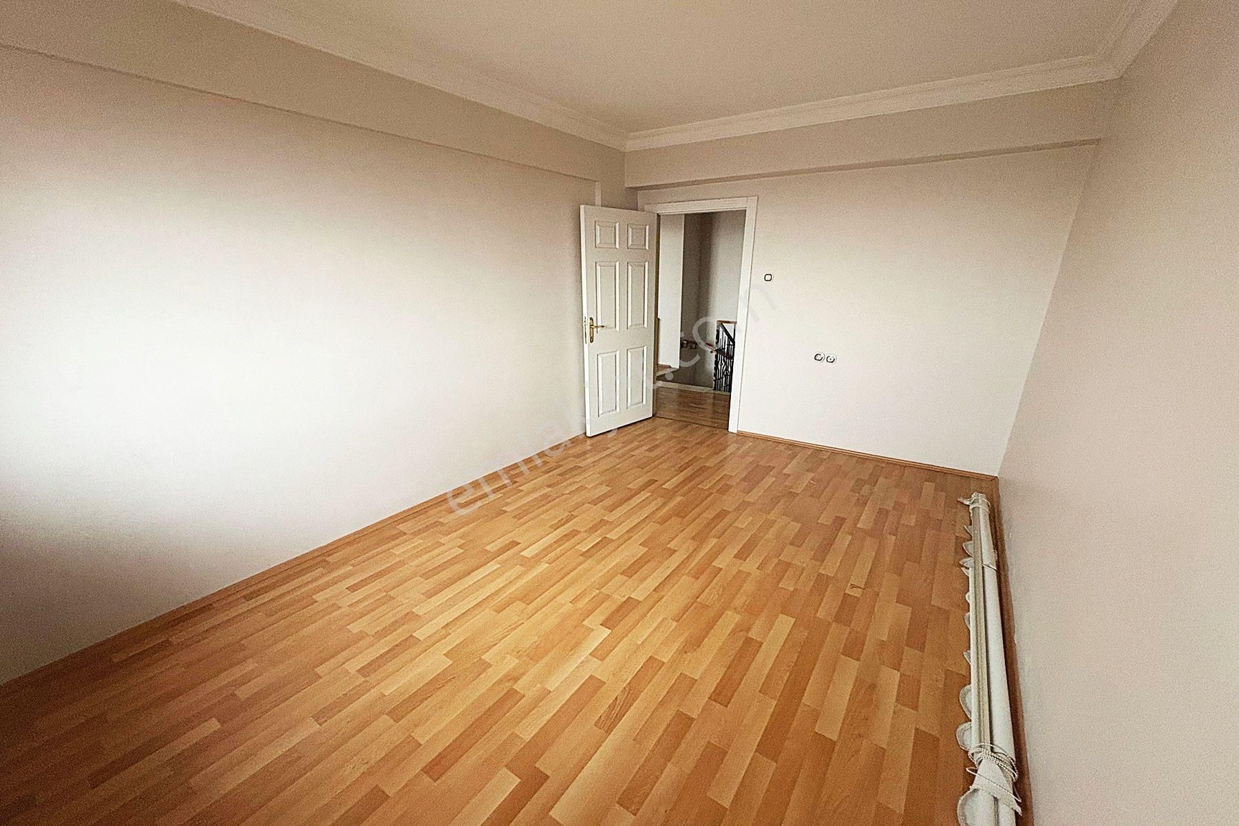 Etlik'te 4+1 Full Ankara Manzaralı 3. Kat Dubleks Kiralık Daire - Görsel 20