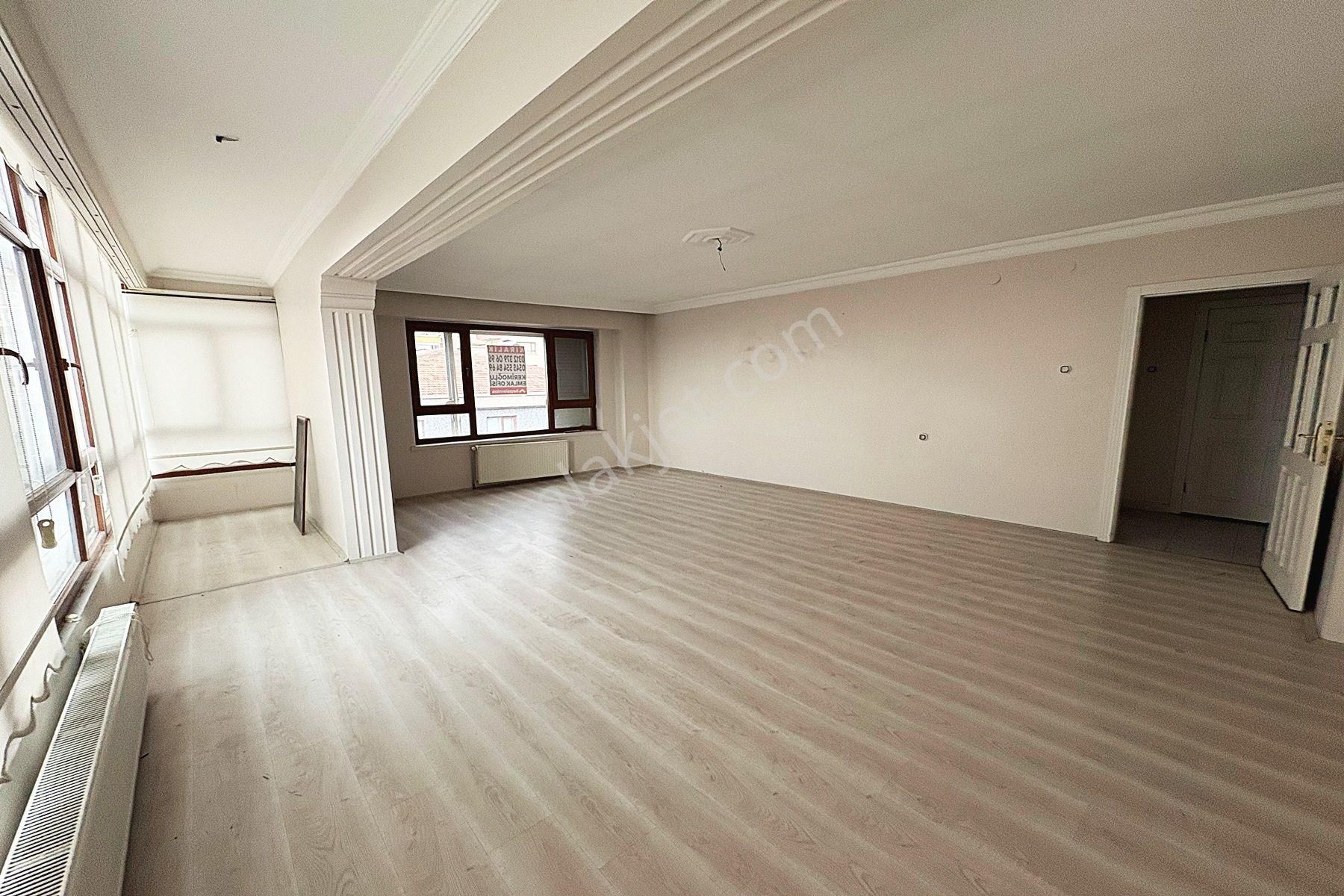 Etlik'te 4+1 Full Ankara Manzaralı 3. Kat Dubleks Kiralık Daire - Görsel 8