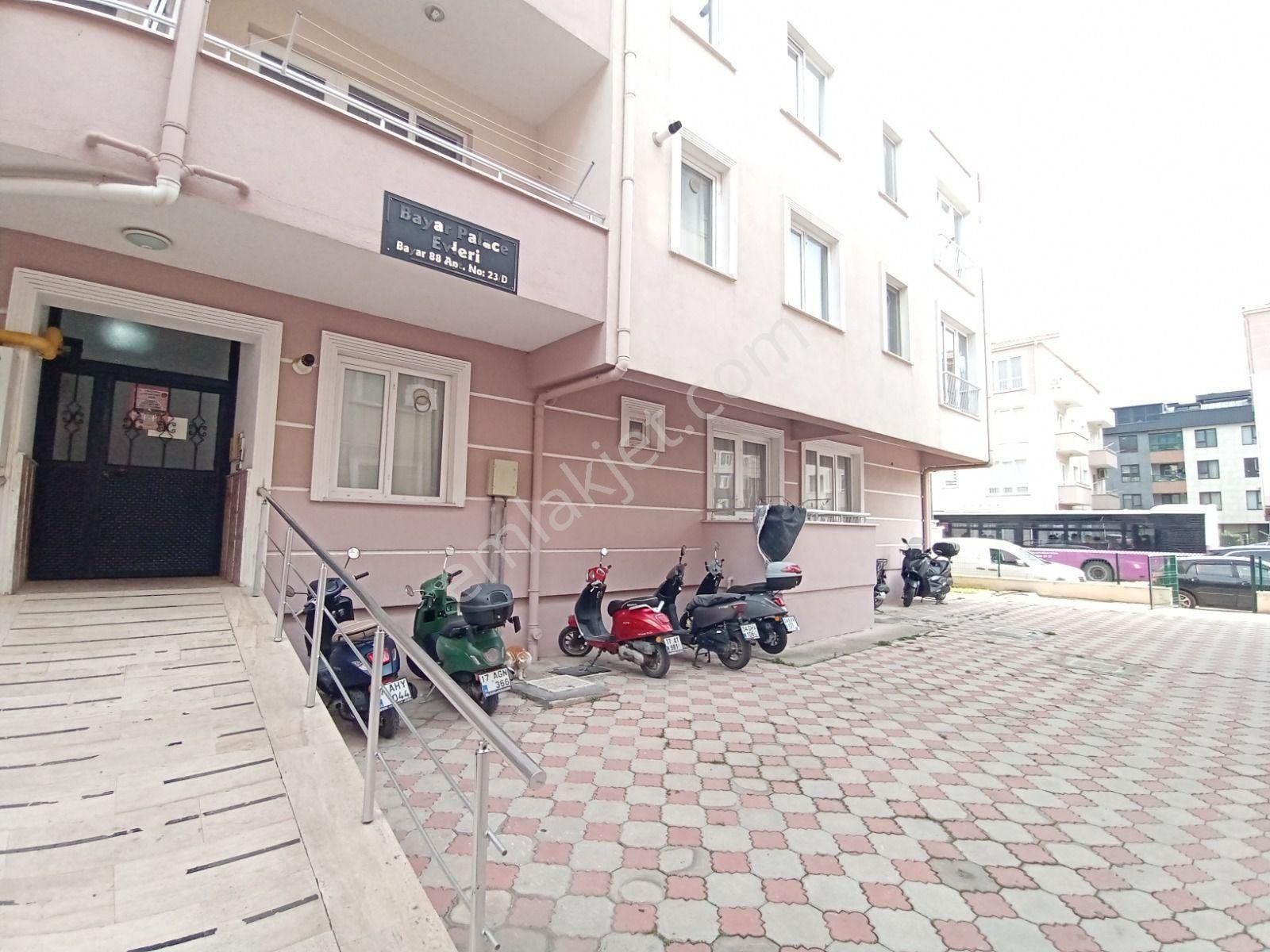 Çanakkale Havaalanı Atam Kreş Arası Kiralık 1+1 60m2 Kapılı Mtfk - Görsel 2