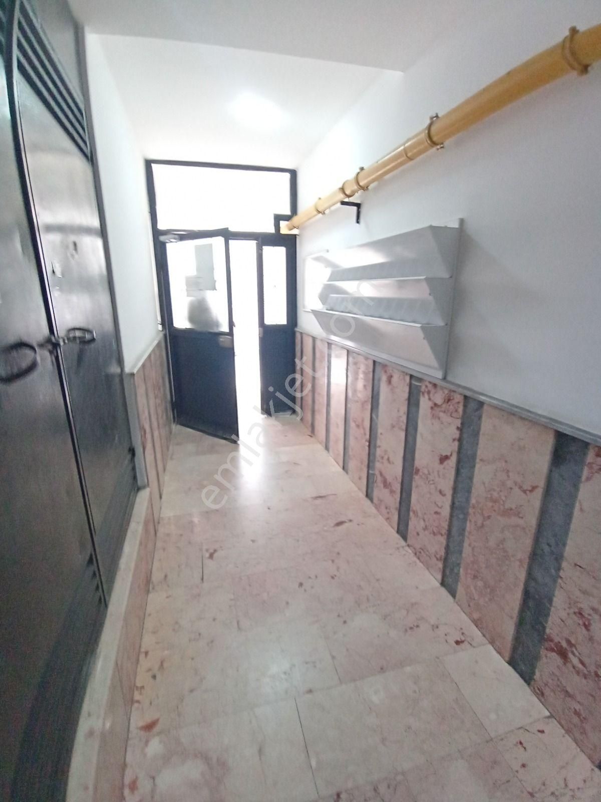 Çanakkale Havaalanı Atam Kreş Arası Kiralık 1+1 60m2 Kapılı Mtfk - Görsel 3