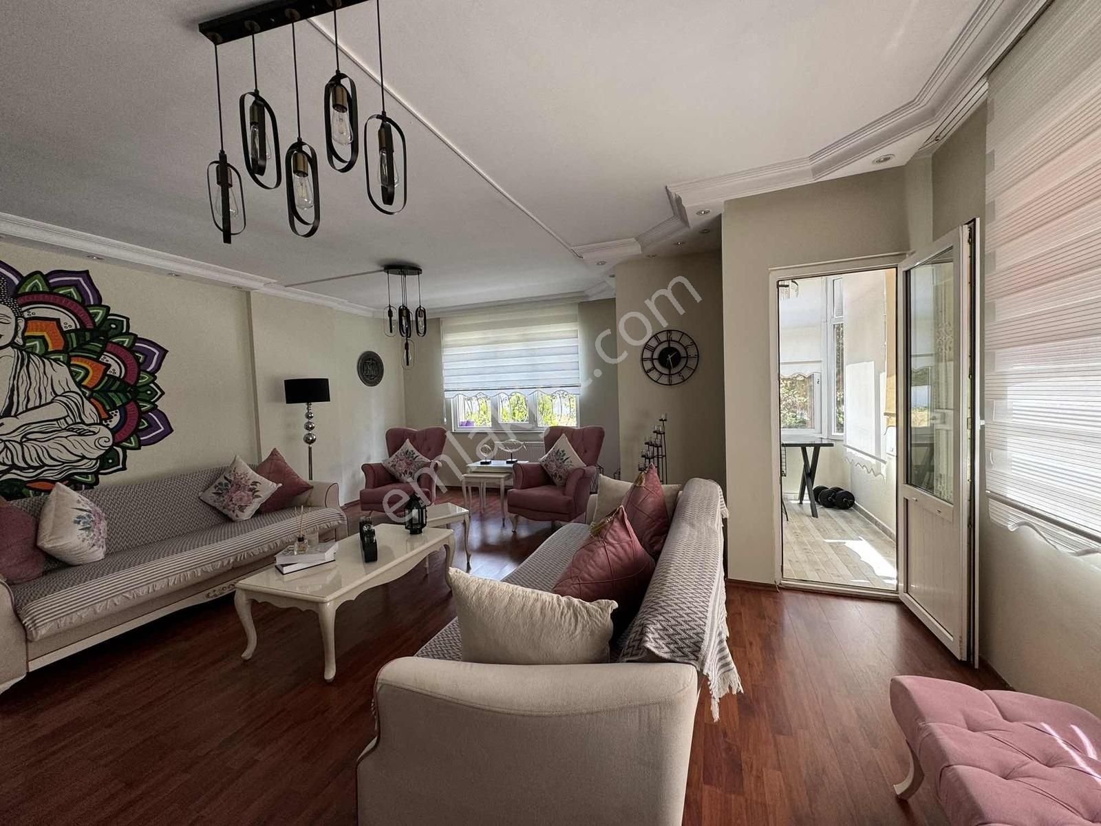 Ataşehir Barajyolunda Çift Balkon 3+1 Kiralık Daire - Görsel 19