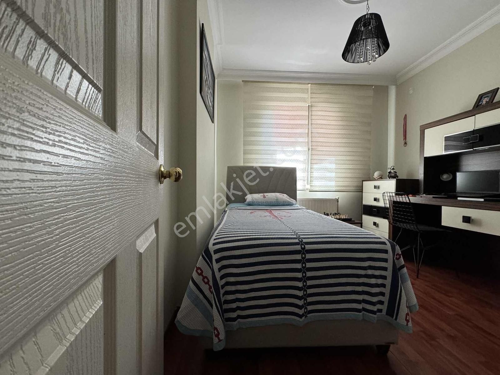 Ataşehir Barajyolunda Çift Balkon 3+1 Kiralık Daire - Görsel 30