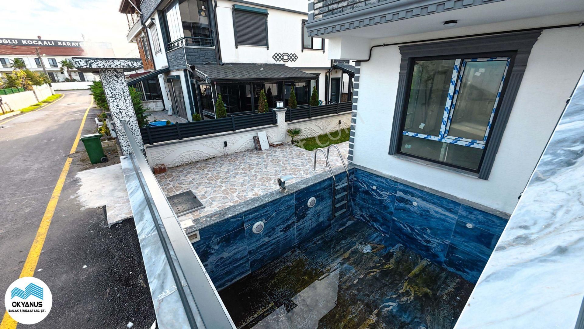 Kocaali'de Denize Sıfır Manzaralı Müstakil Havuzlu 3+1 Villa - Görsel 3
