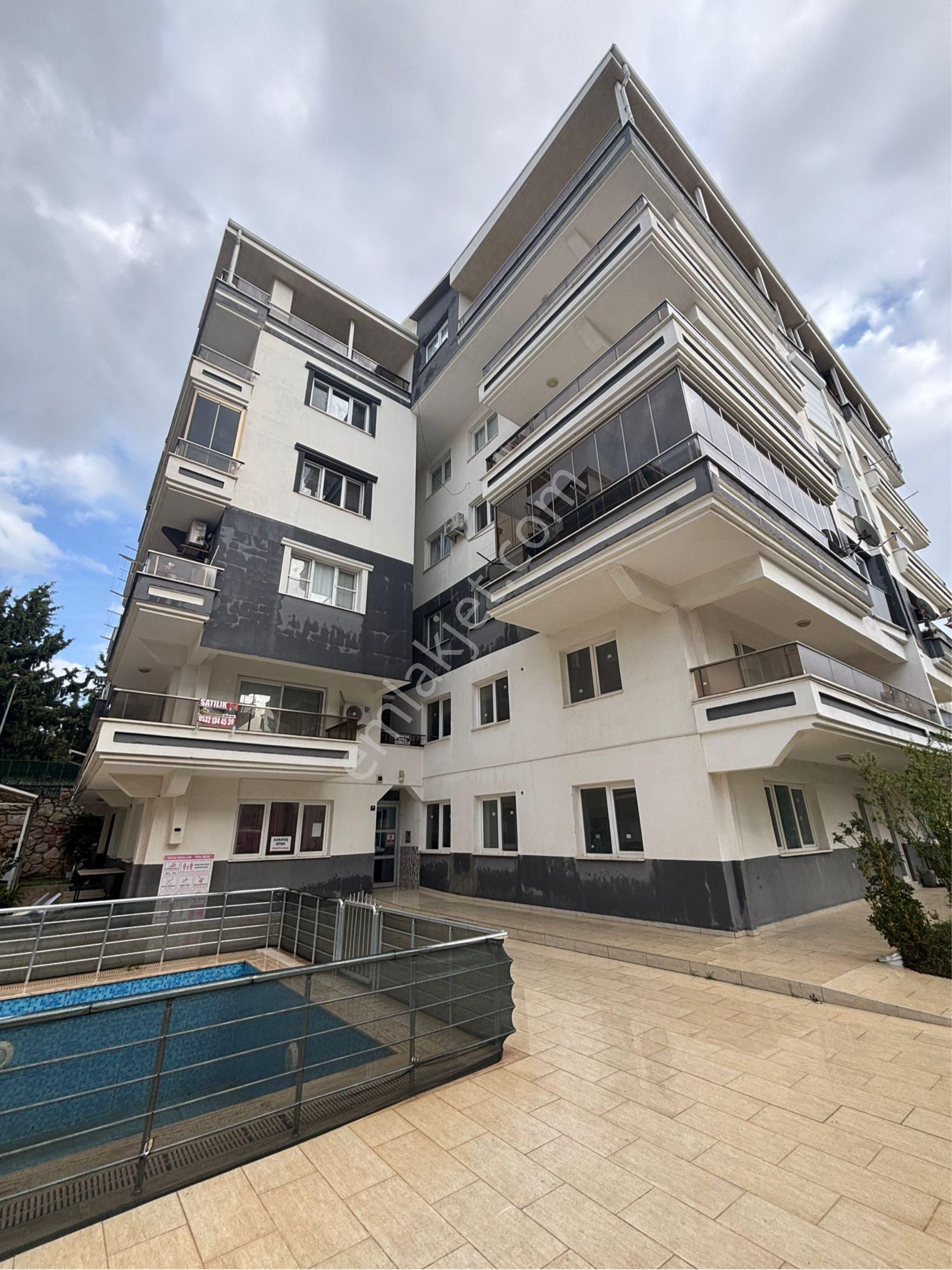 ❗️2+1 Daire Site İçerisinde Havuzlu Arakat Asansörlü❗️