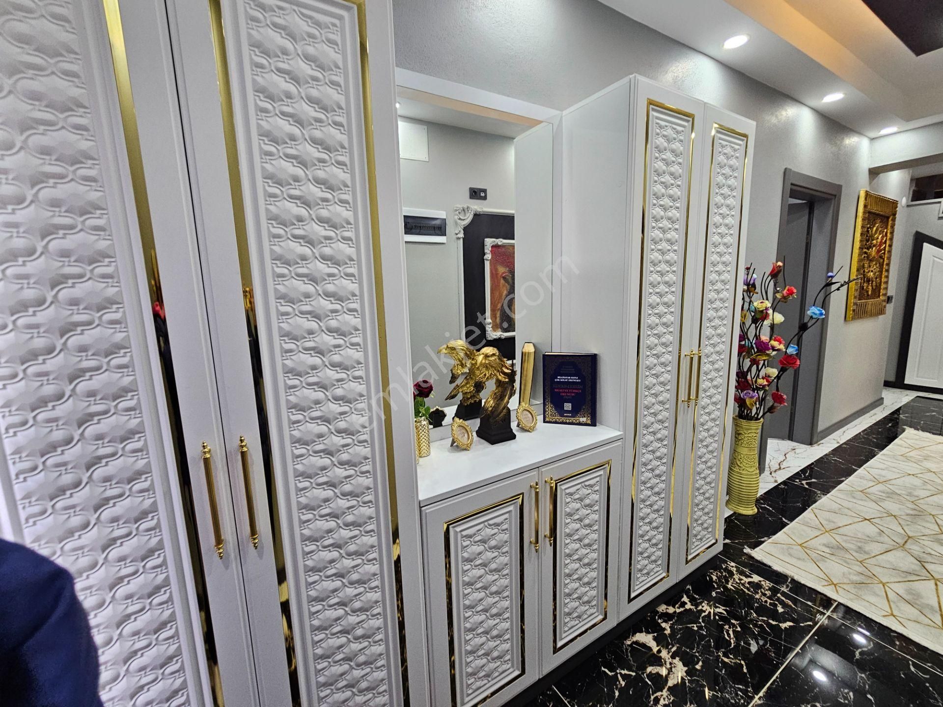 Deniz' Den Kocaali Sakarya'da 4+1 Havuzlu,sıfır Eşyalı , Ebeveyn Banyolu Villa-tanıtım Videolu - Görsel 9