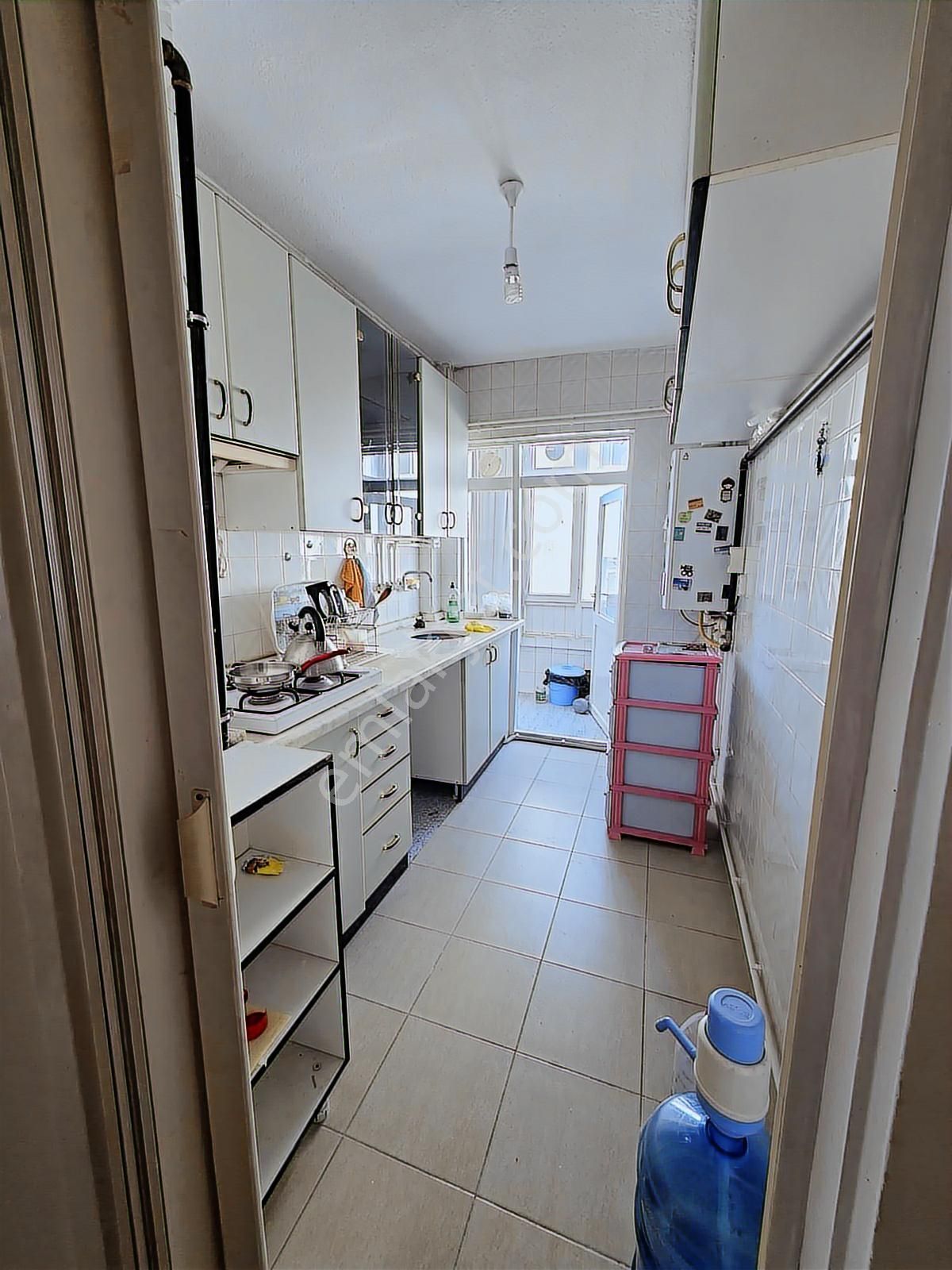 Seyranbağları Koleje Yürüme Mesafesinde Eşyalı Kiralık 3+1 Daire - Görsel 7