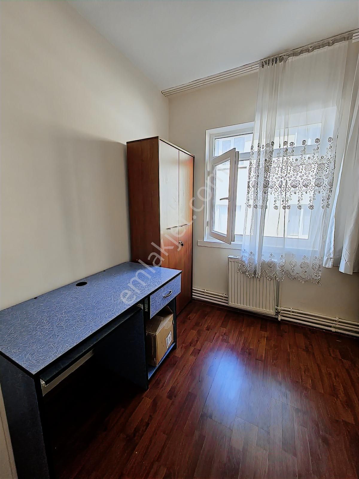 Seyranbağları Koleje Yürüme Mesafesinde Eşyalı Kiralık 3+1 Daire - Görsel 8