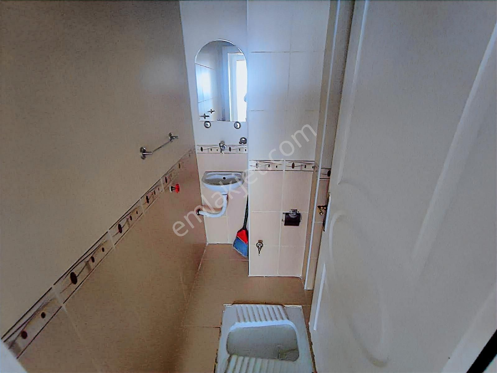Murat Türkmenden Servis_güzergahında Kiralık Ön_cephe 1.ara_kat - Görsel 10