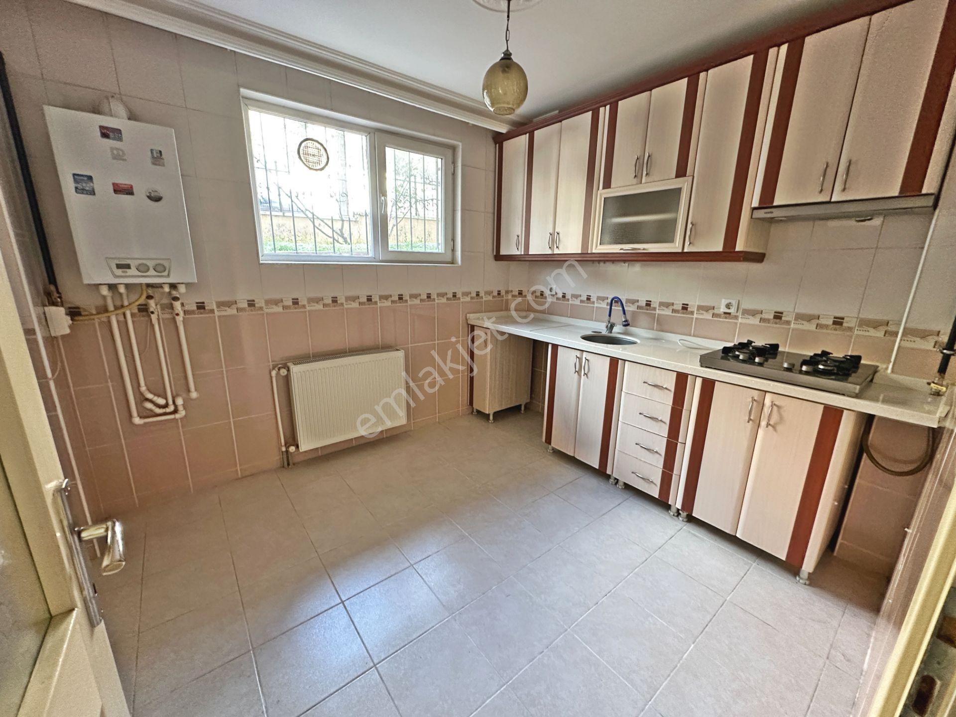 Mehtap Mahallesinde Balkonlu Bakımlı Geniş 2+1 Satılık Daire - Görsel 8