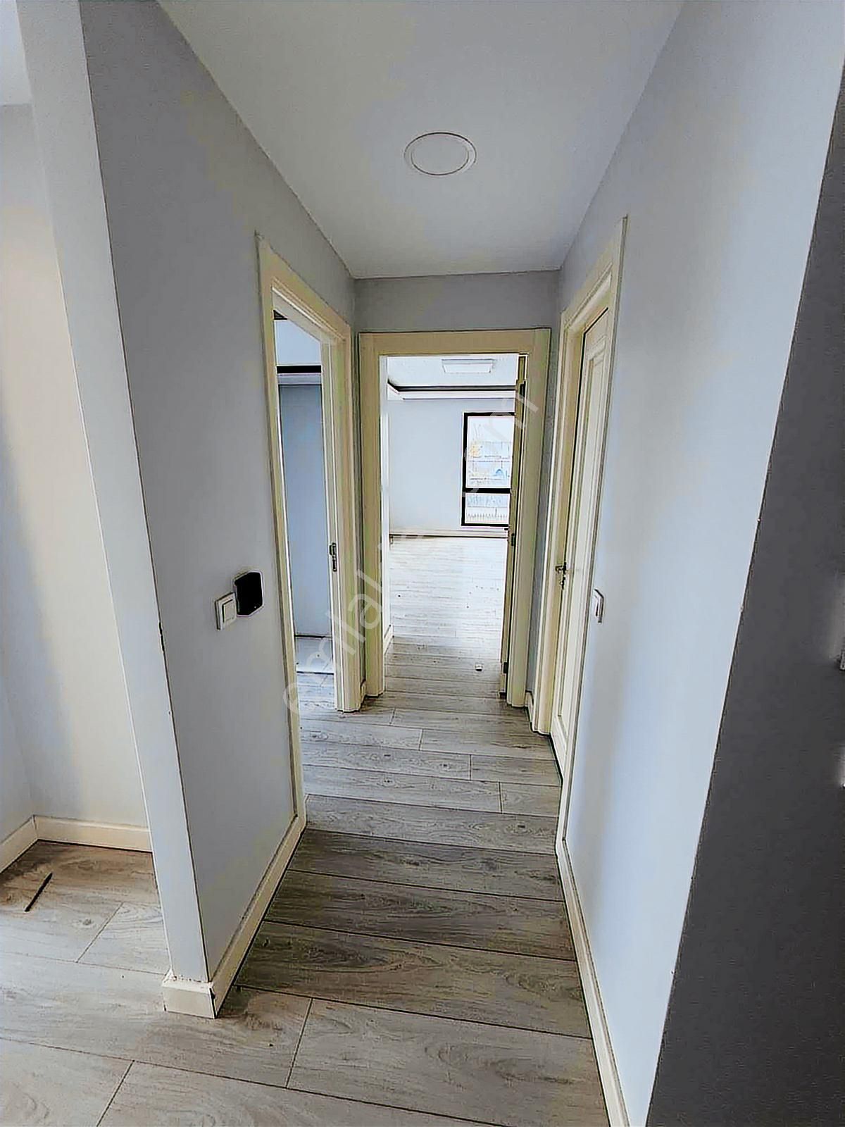 Şerifali'de Hidesıde Resıdence'ta Kiralık 2+1 Ofis - Görsel 24