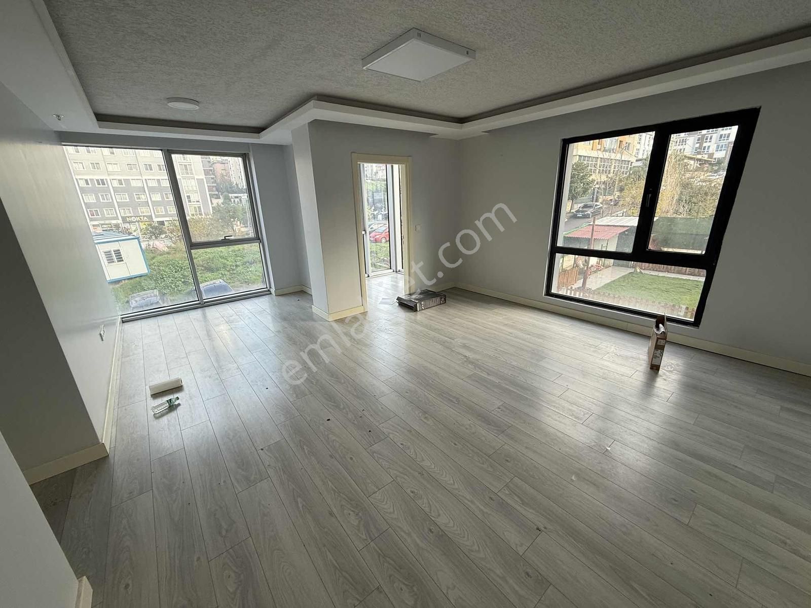 Şerifali'de Hidesıde Resıdence'ta Kiralık 2+1 Ofis - Görsel 12